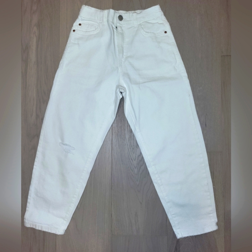 NWOT Zara dad fit white jeans size 10 Relaxed Fit
